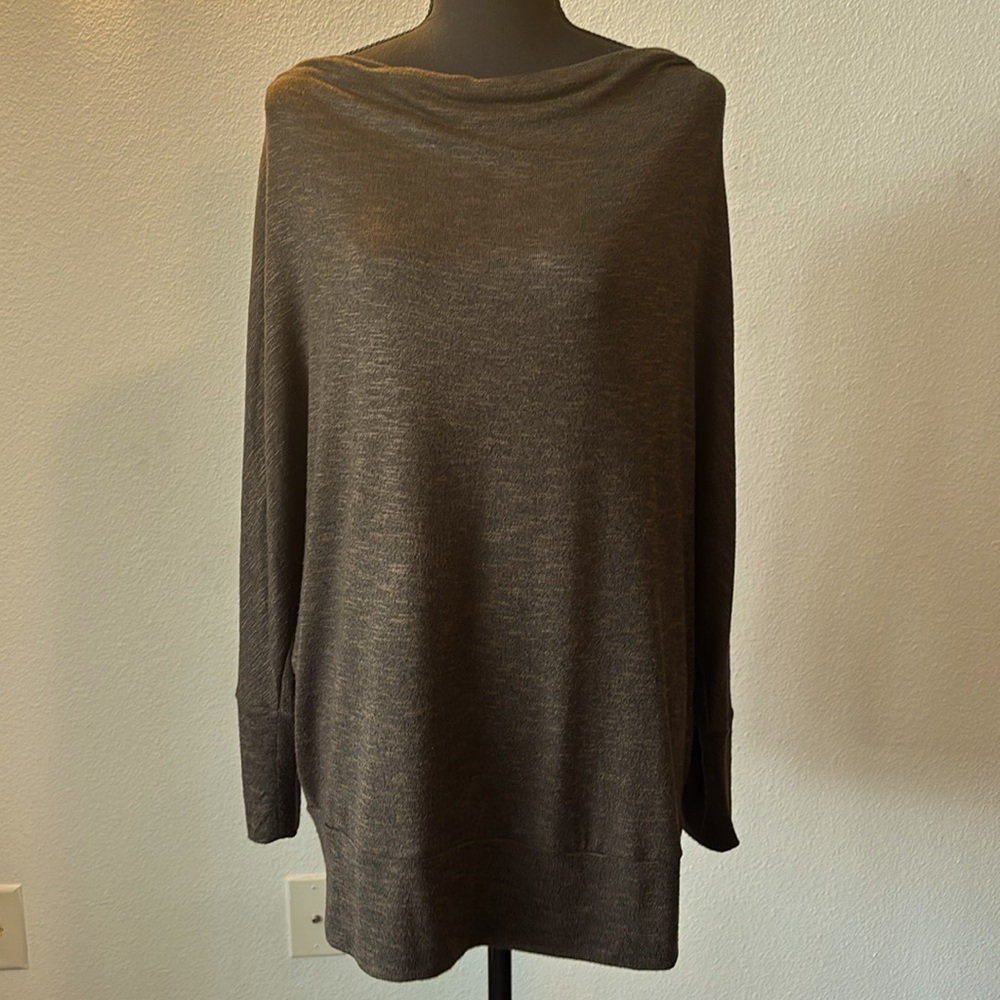 Jennifer Lopez Collection: Scoop Neck Brown Stretch Shirt, Size XXL